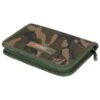 TROUSSE PORTE DOCUMENT FOX CAMOLITE LICENSE WALLET - CAMO -Pêche Séries Magasin trousse porte document fox camolite license wallet camo z 1893 189348